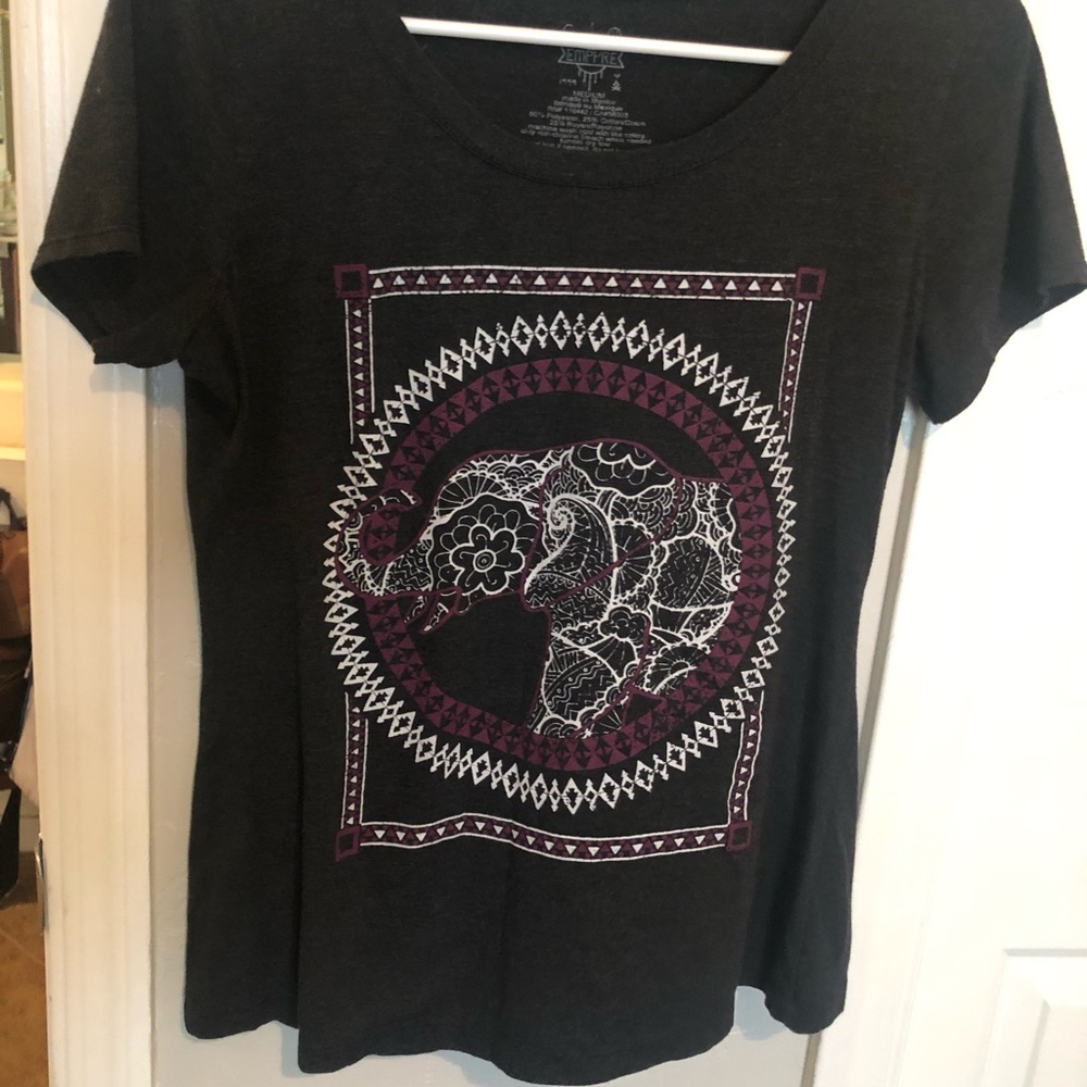 Gray scoop neck elephant mandala shirt